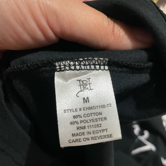 Ed Hardy Black T shirt 🖤 - Picture 4 of 4